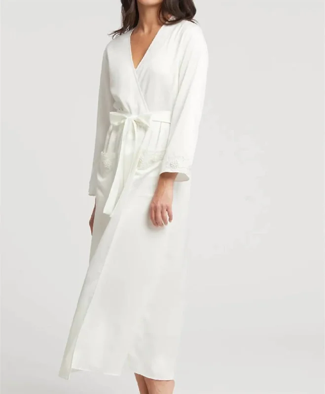 Diana Robe In Ivory