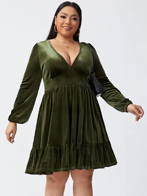 Plus Size V-neck Long-sleeved Velvet Dress